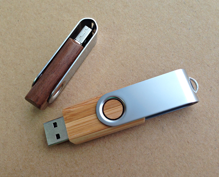Деревянная USB флешка "Twist" — фото 4