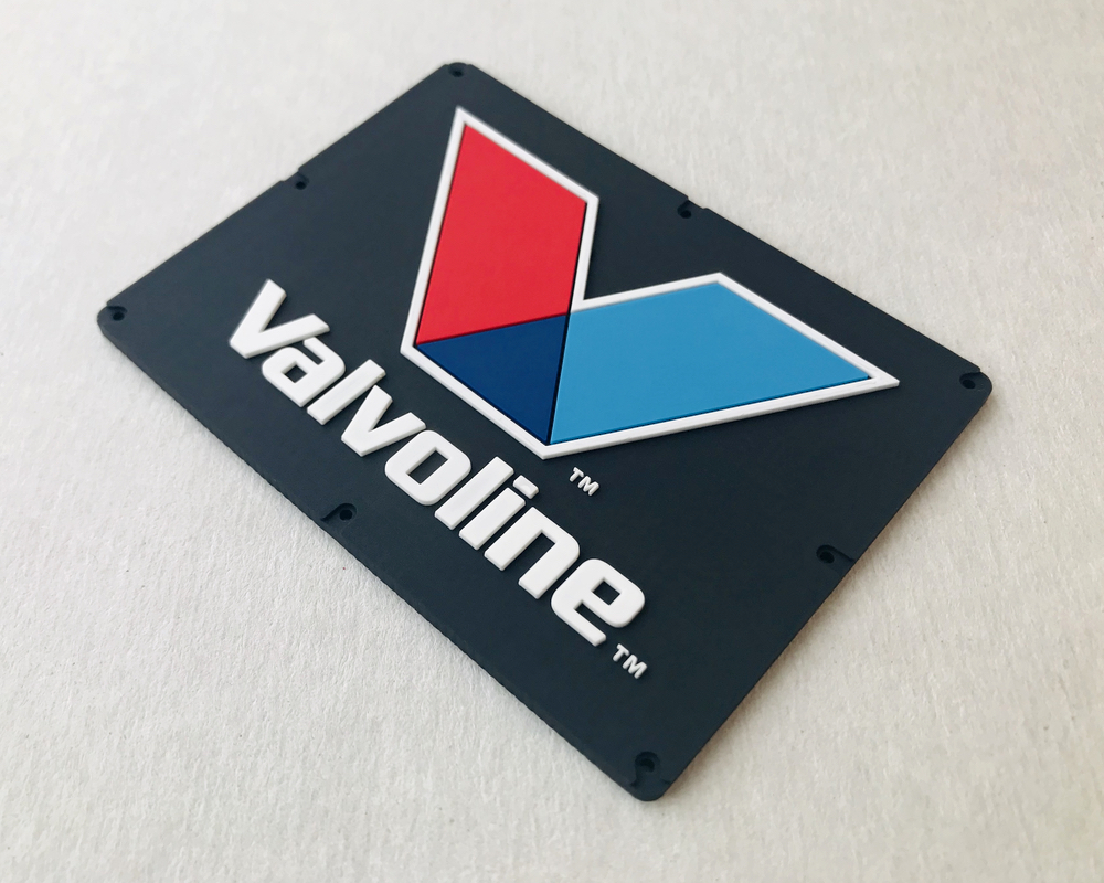 ПВХ нашивка с объемным логотипом "VALVOLINE" — фото 3