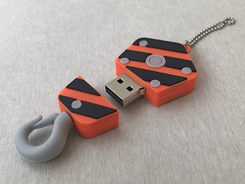 USB флеш-накопитель из ПВХ "КРЮК" — фото 3